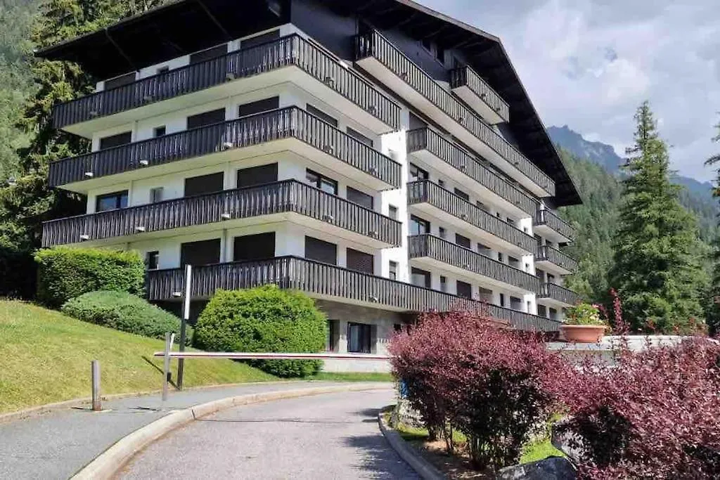 Le Brevent Studio De Charme Au Pied Des Pistes Apartment Chamonix France